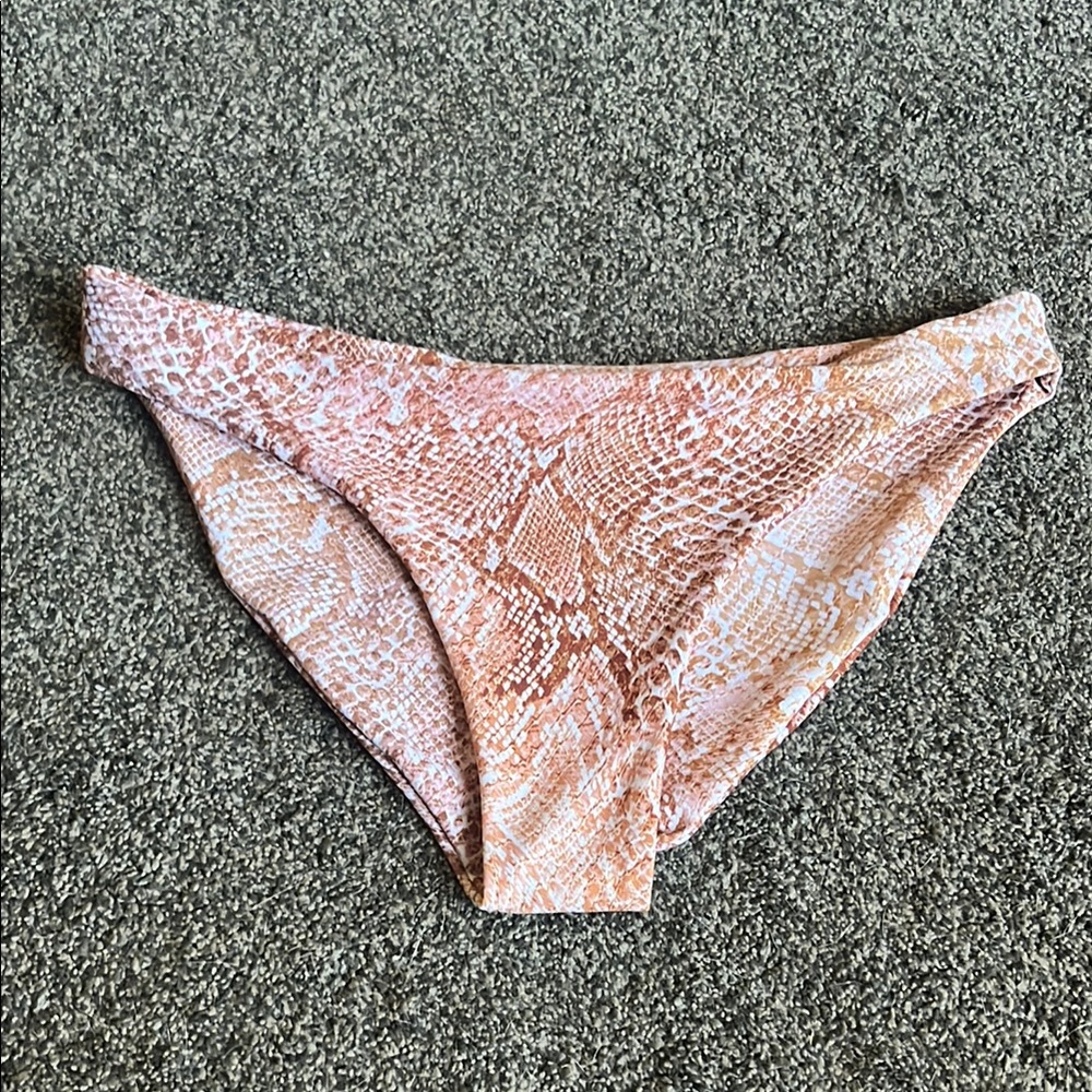 Skatie Cheryl bottom in Eden